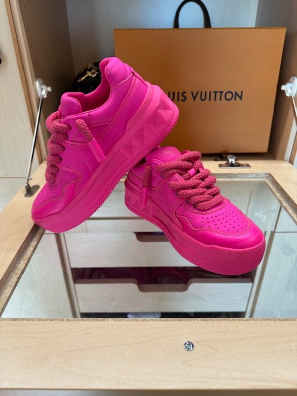 Valentino Pink Size 38 Rockstud Accents Leather Sneakers